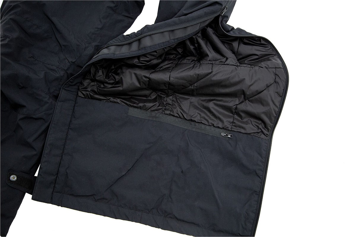 carinthia-spodnie-windbreaker-black-nogawki